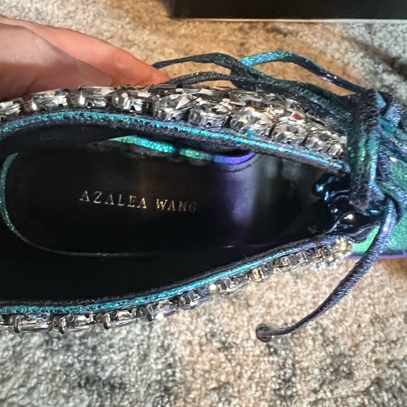 AZALEA WANG Sparkling Silver and Blue Women's Heels - Picture 6 of 7